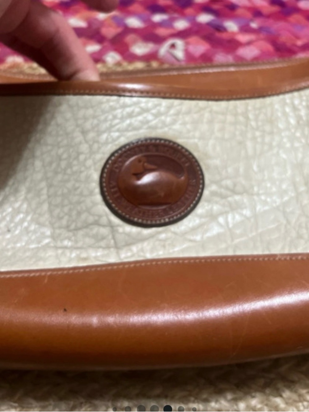 Vintage Dooney & Bourke Tan and Cream Leather Clutch - Picture 9 of 11